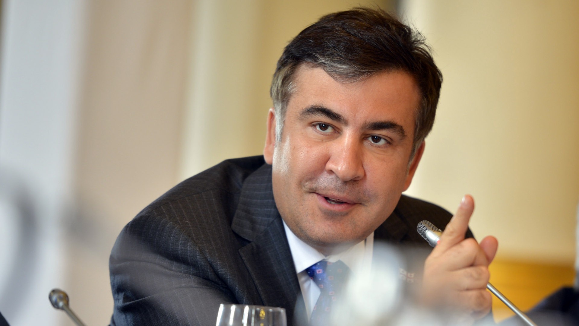 Ласковый Миша: почему Саакашвили такой лицемерный