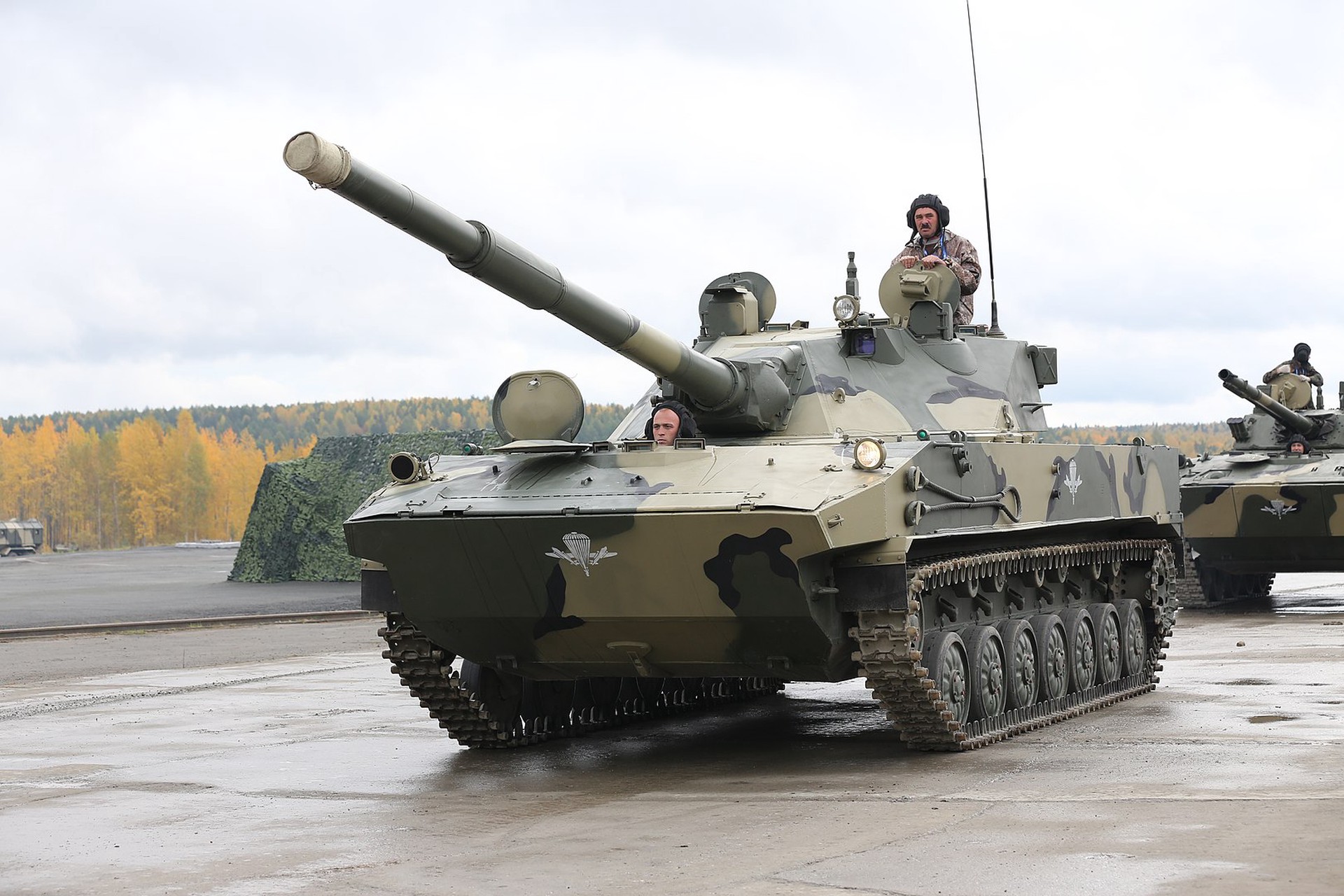 Командир танковой роты призвал мобилизованных не поддаваться страху и слушать инструкторов