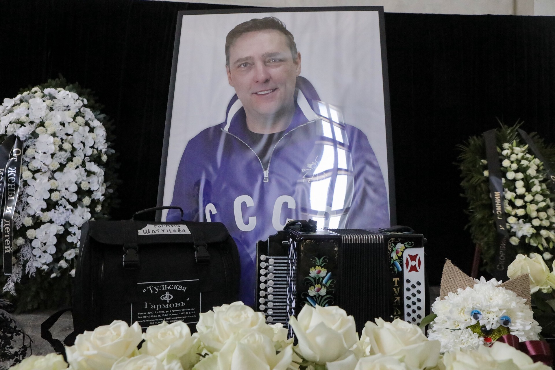 Андрей Разин заявил, что на Троекуровском кладбище нет праха Юрия Шатунова