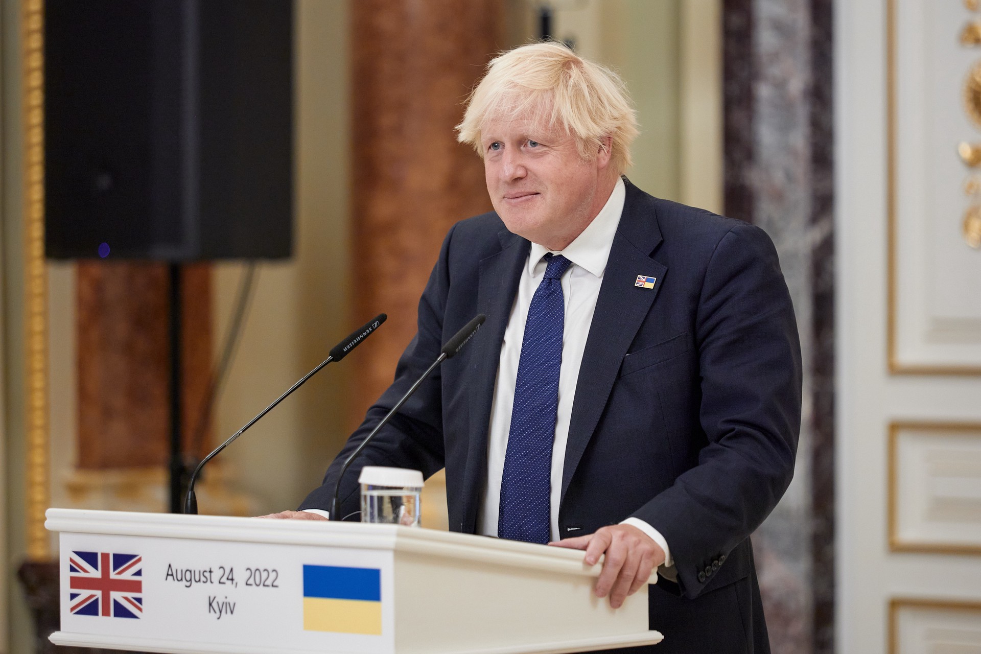 Экс-премьер Великобритании Борис Джонсон стал почётным гражданином Киева