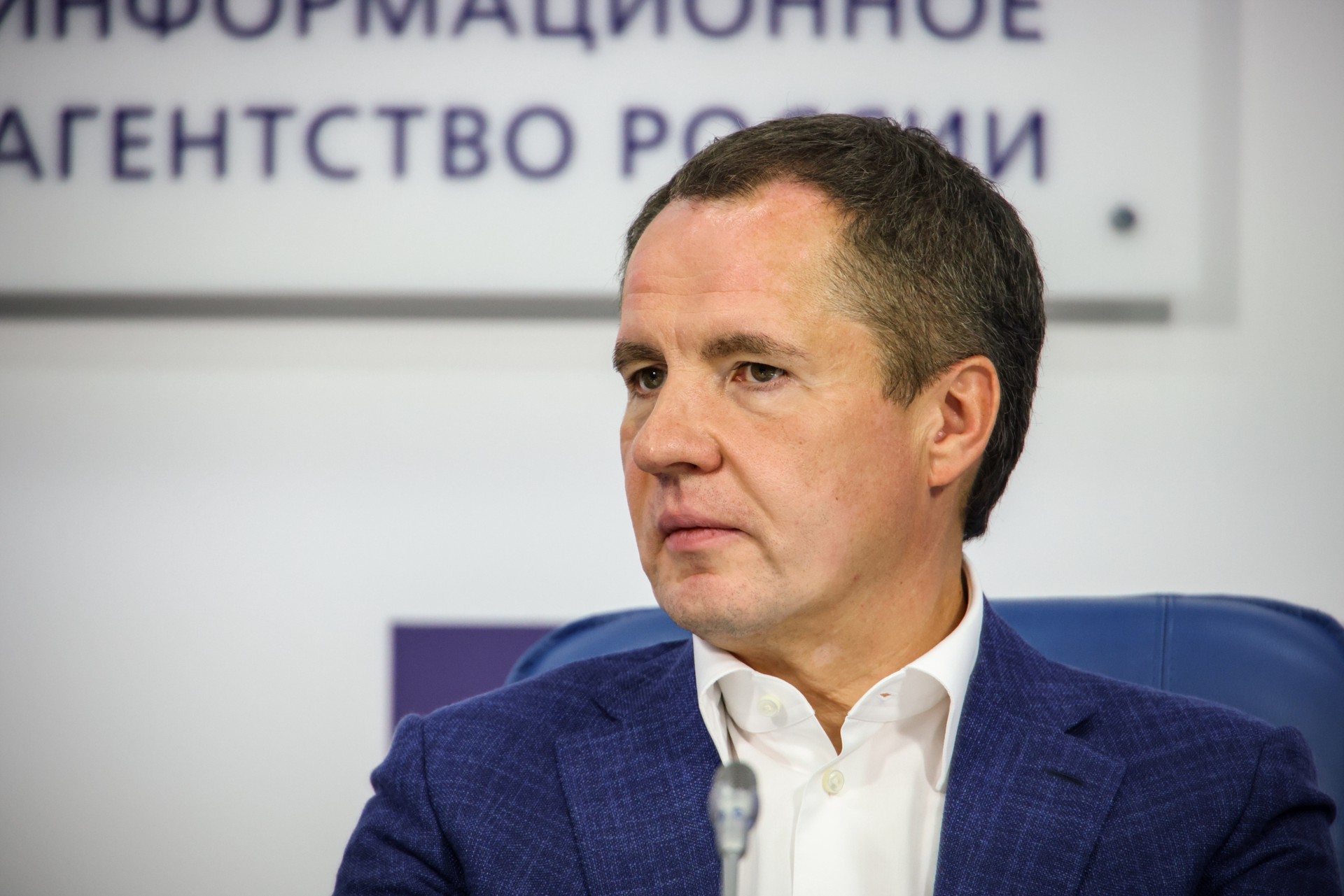 Губернатор Белгородской области поручил проверить готовность подвальных помещений для возможного размещения жителей
