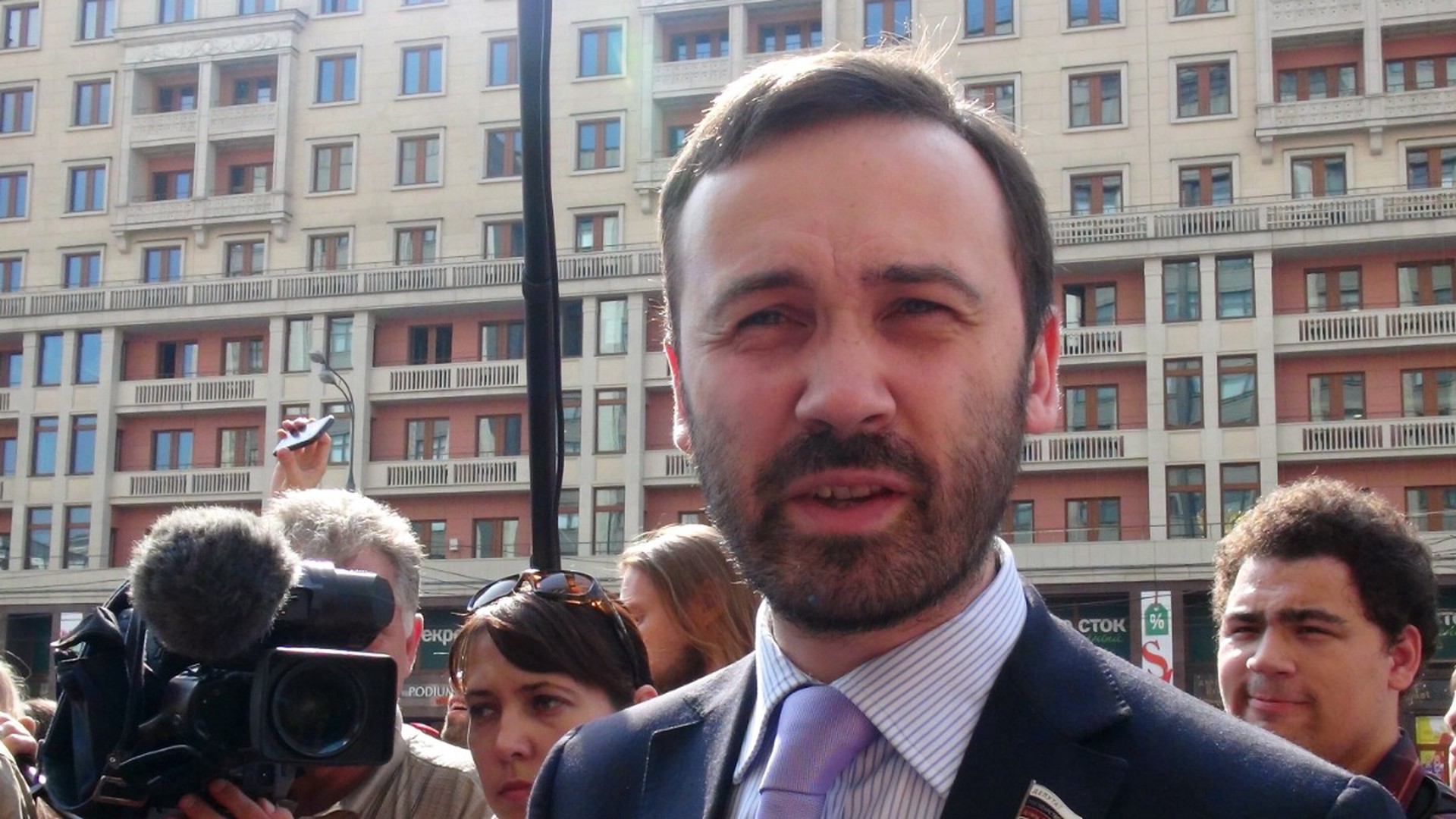Следствие требует заочного ареста экс-депутата Госдумы Пономарева