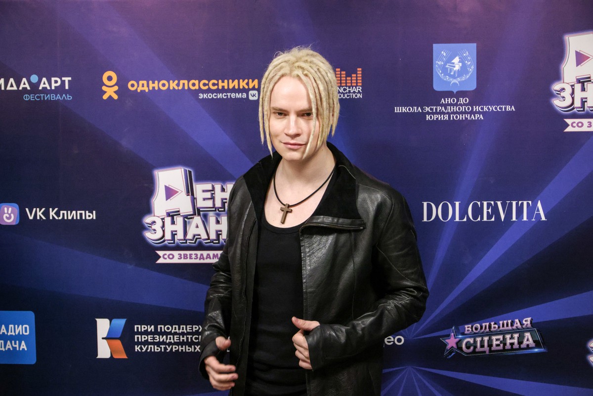 Певца SHAMAN покажут в трёх «Голубых огоньках» в новогоднюю ночь