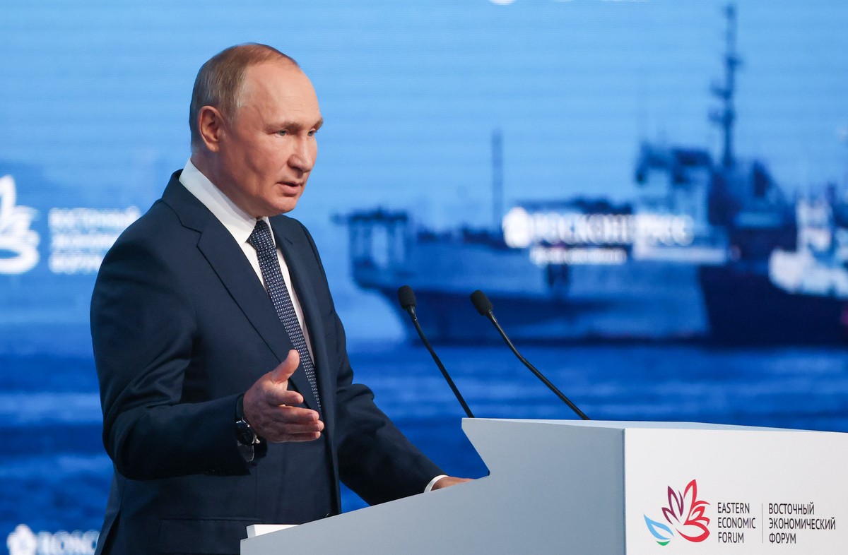 Президент России Путин: доминирование США в мировой политике ускользает
