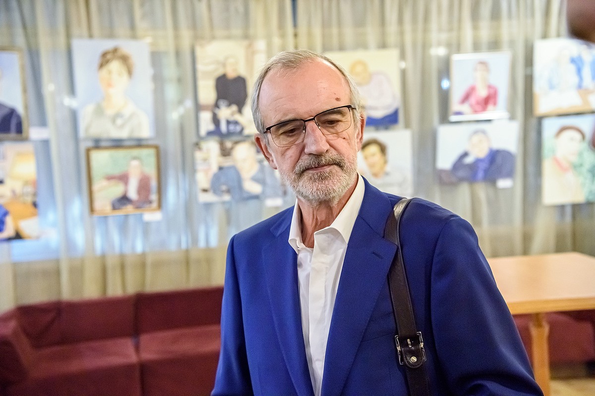 Туминас рассказал, что предчувствовал отмену своего спектакля «Война и мир»