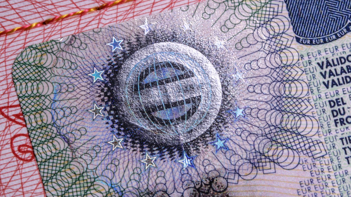 В МИД не увидели предпосылок к смягчению жёсткой визовой политики Евросоюза для россиян