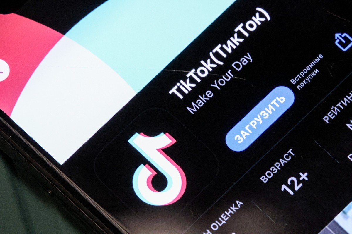 Роскомнадзор не ограничивает работу TikTok в РФ