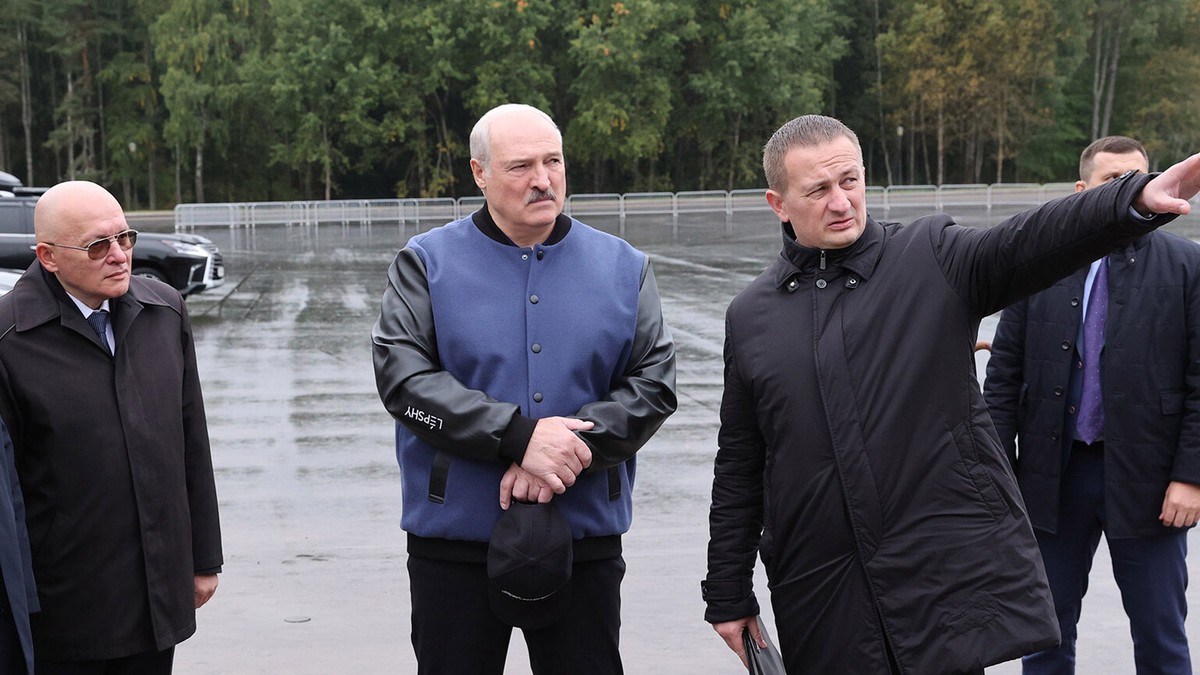 «Грандиозный шухер!»: Лукашенко рассказал, к чему привела «безмозглая» политика Польши