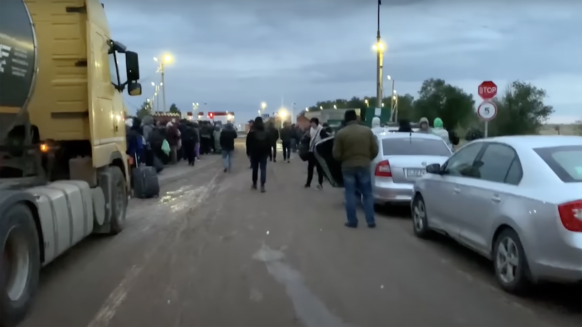 «Видно, что городские»: В Казахстане поделились впечатлениями о прибывших россиянах