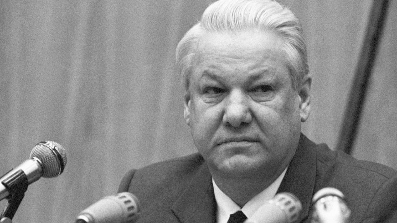 Свежие прессы: что олигархи девяностых называли свободой слова
