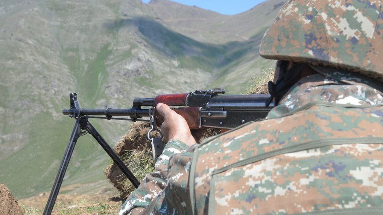Держи горы: кто мешает договориться Армении и Азербайджану