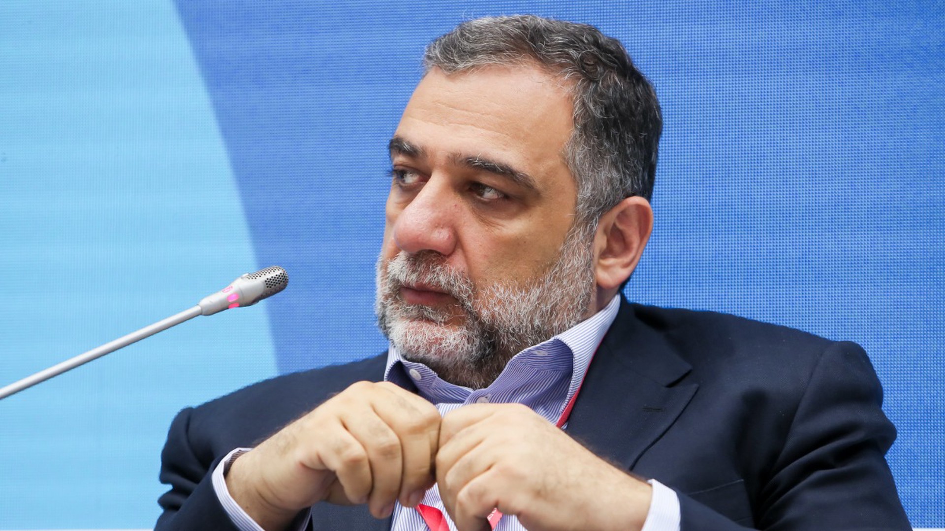 Миллиардер из списка Forbes Варданян отказался от гражданства России и уехал в Карабах