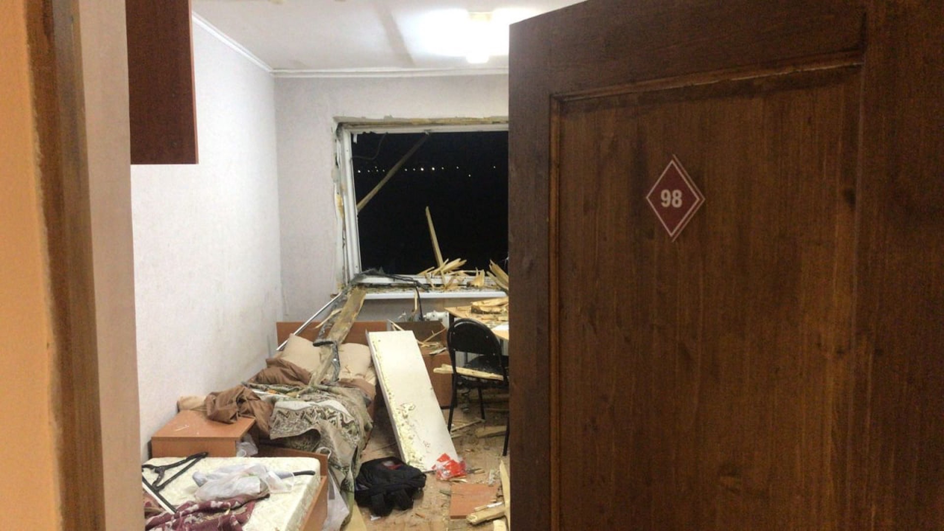 В Курской области бушует ураган, погиб человек