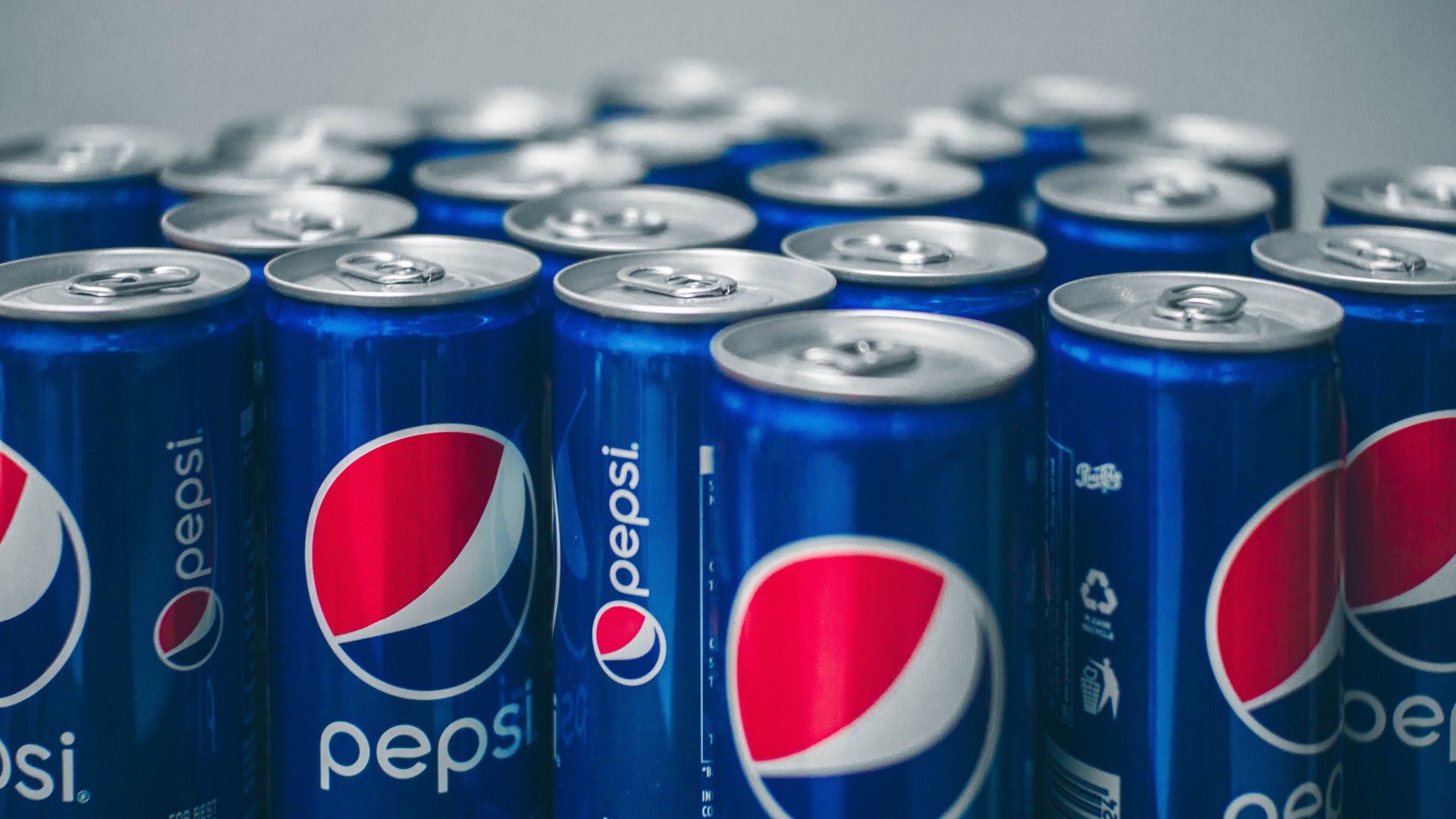 PepsiCo прекратила производство Pepsi и других напитков на территории России
