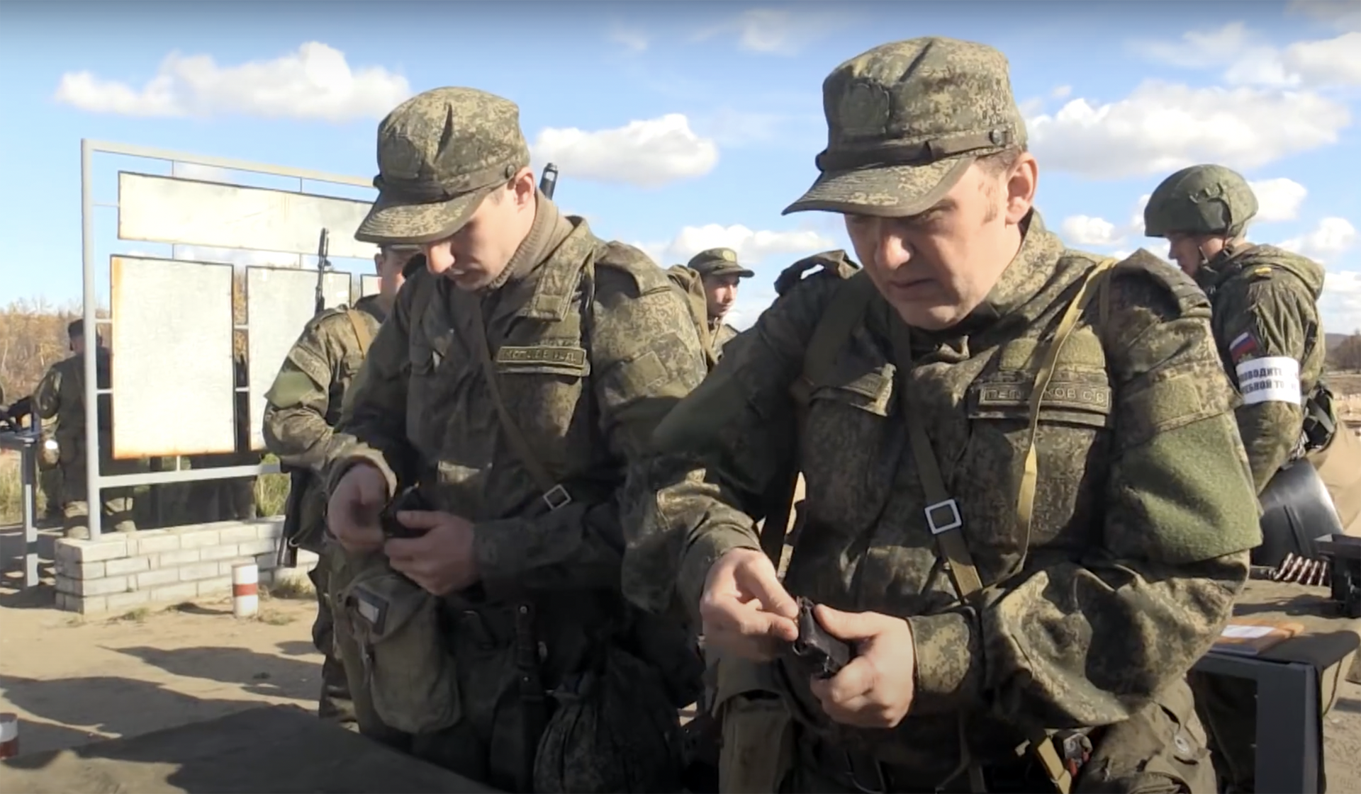 Первые призванные по частичной мобилизации прибыли в ДНР
