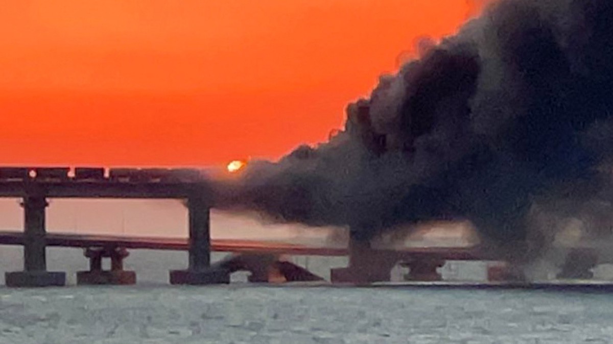 Количество погибших во вчерашнем ЧП на Крымском мосту увеличилось до пяти
