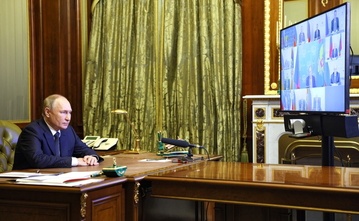 Путин сообщил, что Украина пыталась подорвать «Турецкий поток»