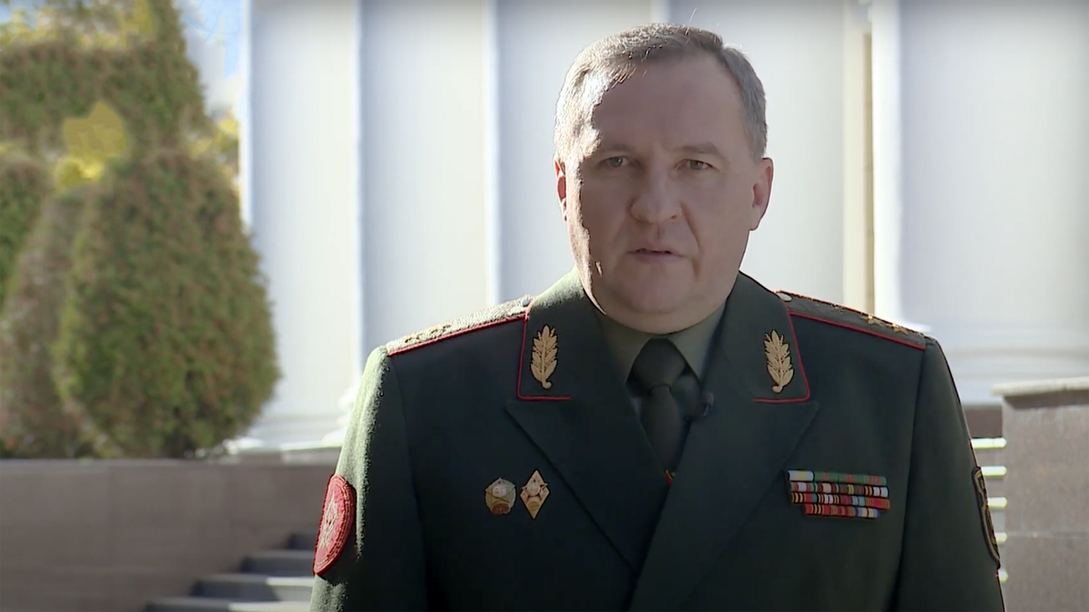 Глава Минобороны Белоруссии заявил, что Минск не собирается ни на кого нападать