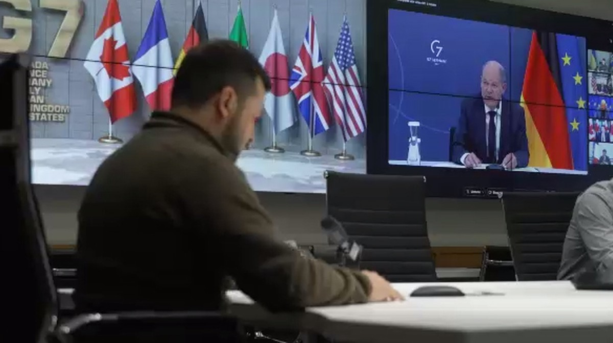 Визит Зеленского на саммит G7: что пишут западные СМИ