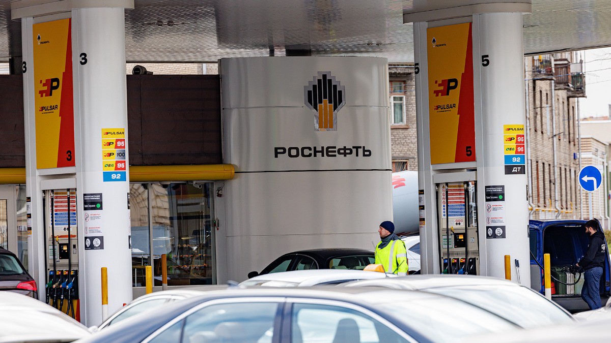«Роснефть» и китайская компания CNPC заключили соглашение об оплате сырья в нацвалютах