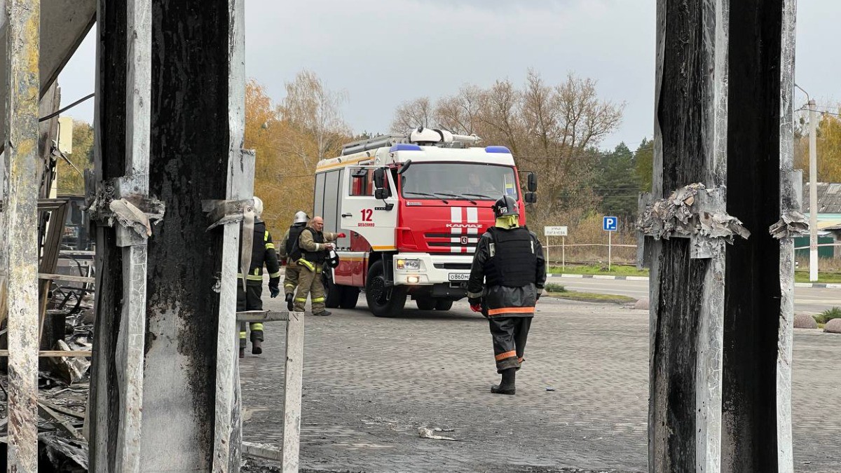 Гладков: ВСУ обстреляли район центрального рынка в Шебекино Белгородской области