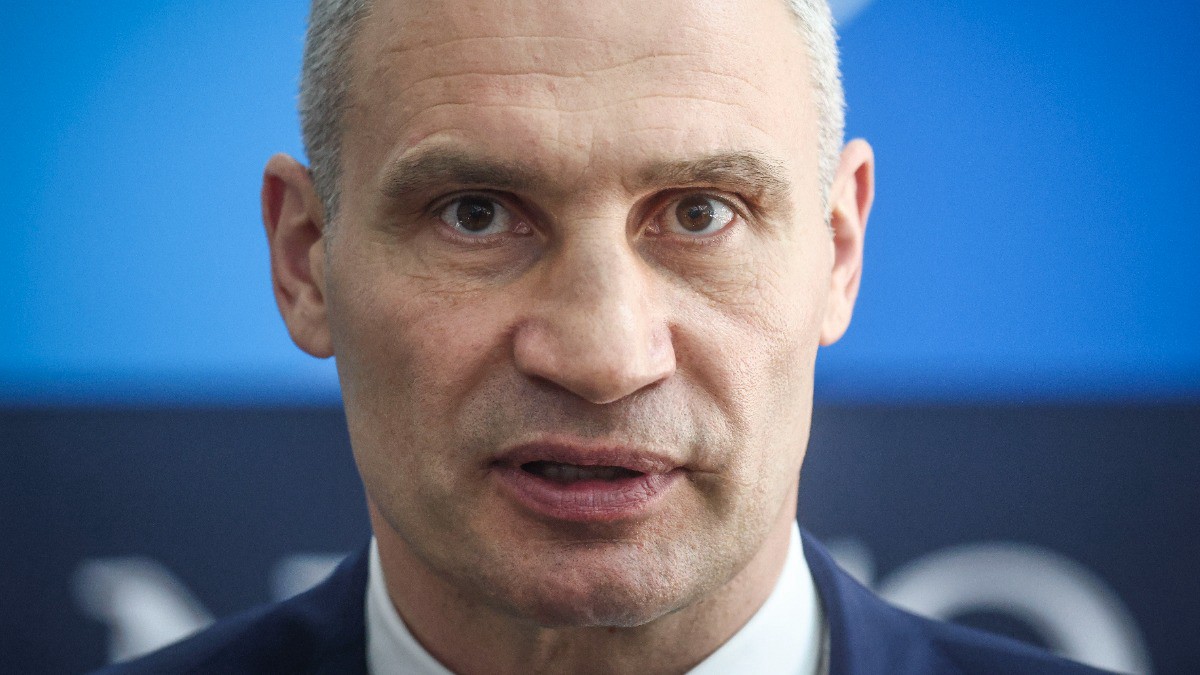 Кличко выступил против проведения выборов на Украине во время конфликта