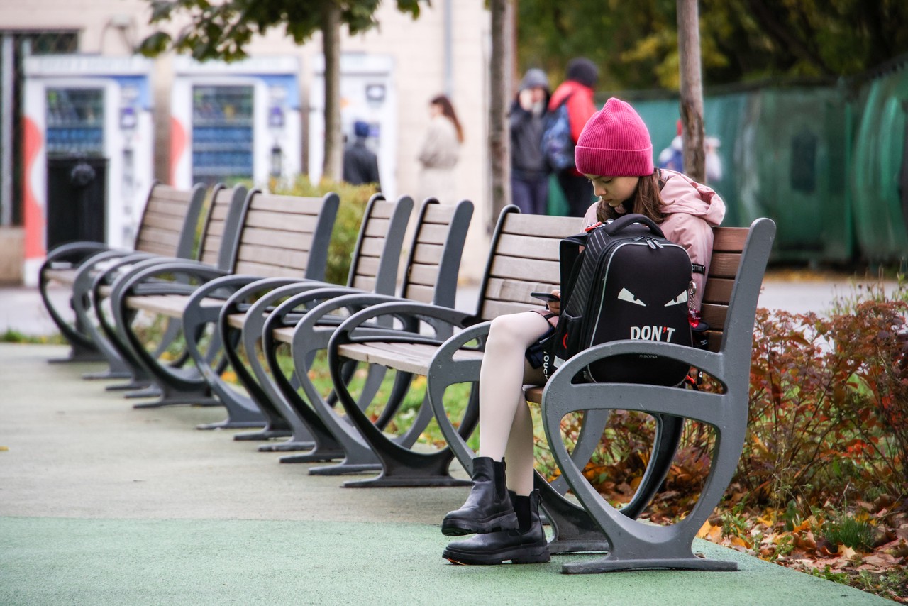 Сим, откройся: как специальные телефонные карты помогут спасти жизни детей в России