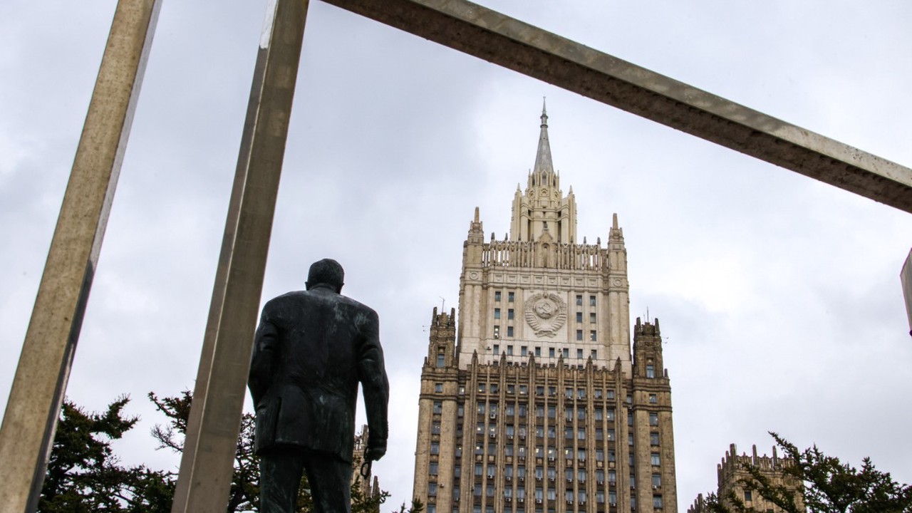 В МИД РФ оценили готовность США обсуждать конфликт на Украине