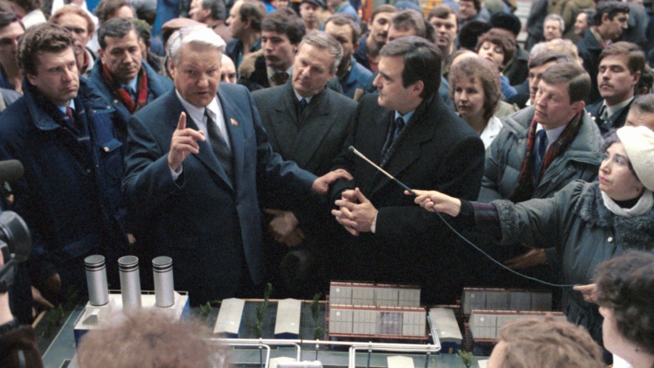 Грянул Боря: как неуживчивость сделала Ельцина политиком