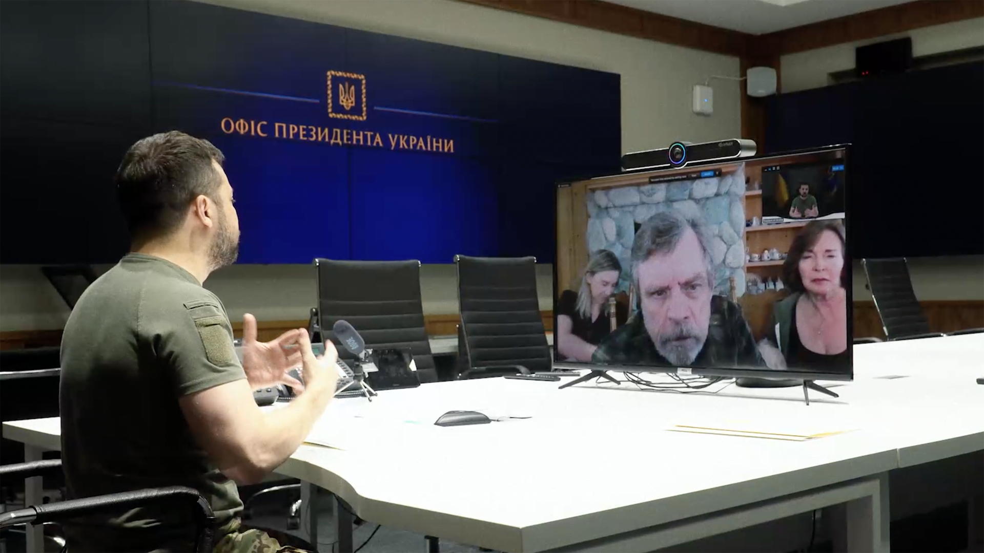 Джедай на пропитание: как актёр из «Звёздных войн» поддержал за деньги Киев