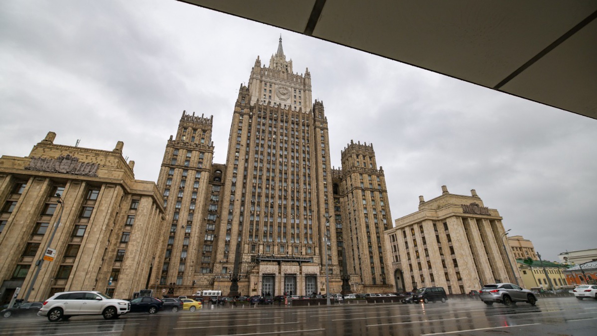 В МИД заявили, что Россия может атаковать предоставляемую Украине космическую инфраструктуру