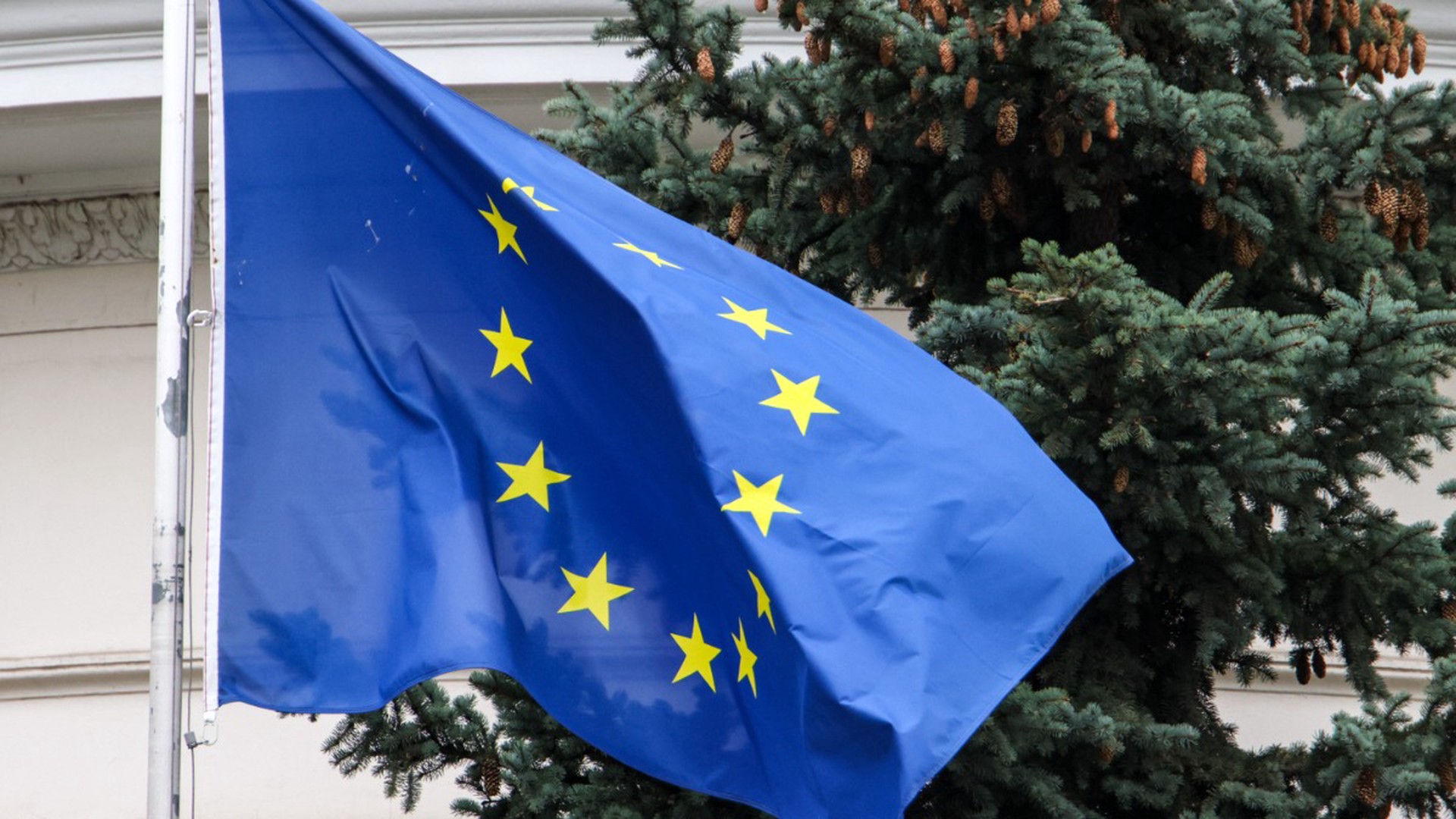 Reuters: ЕС планирует ввести санкции против 47 физлиц и 72 юрлиц из РФ