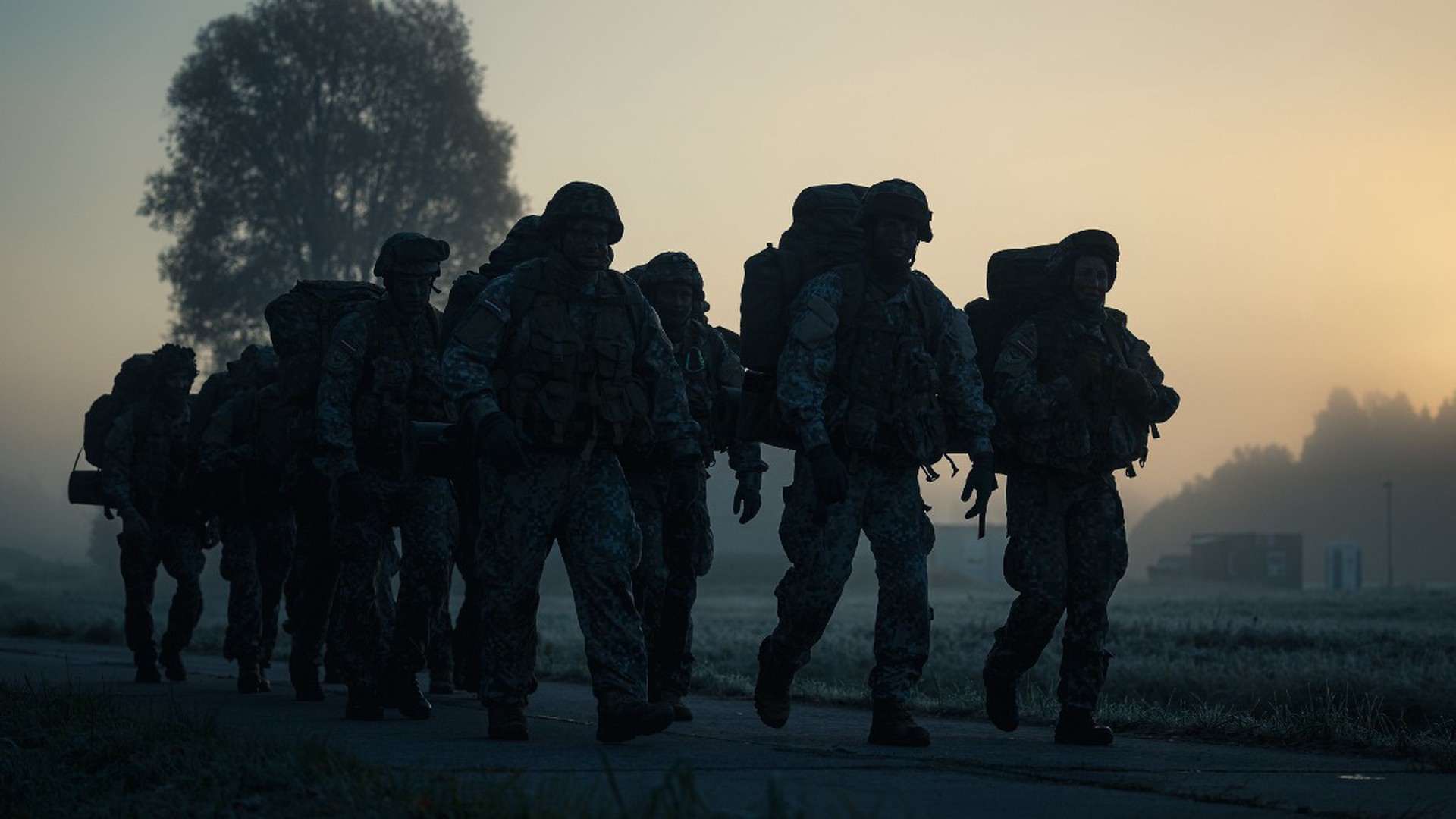 Латвия приняла закон об обязательной военной службе для мужчин с 18 лет
