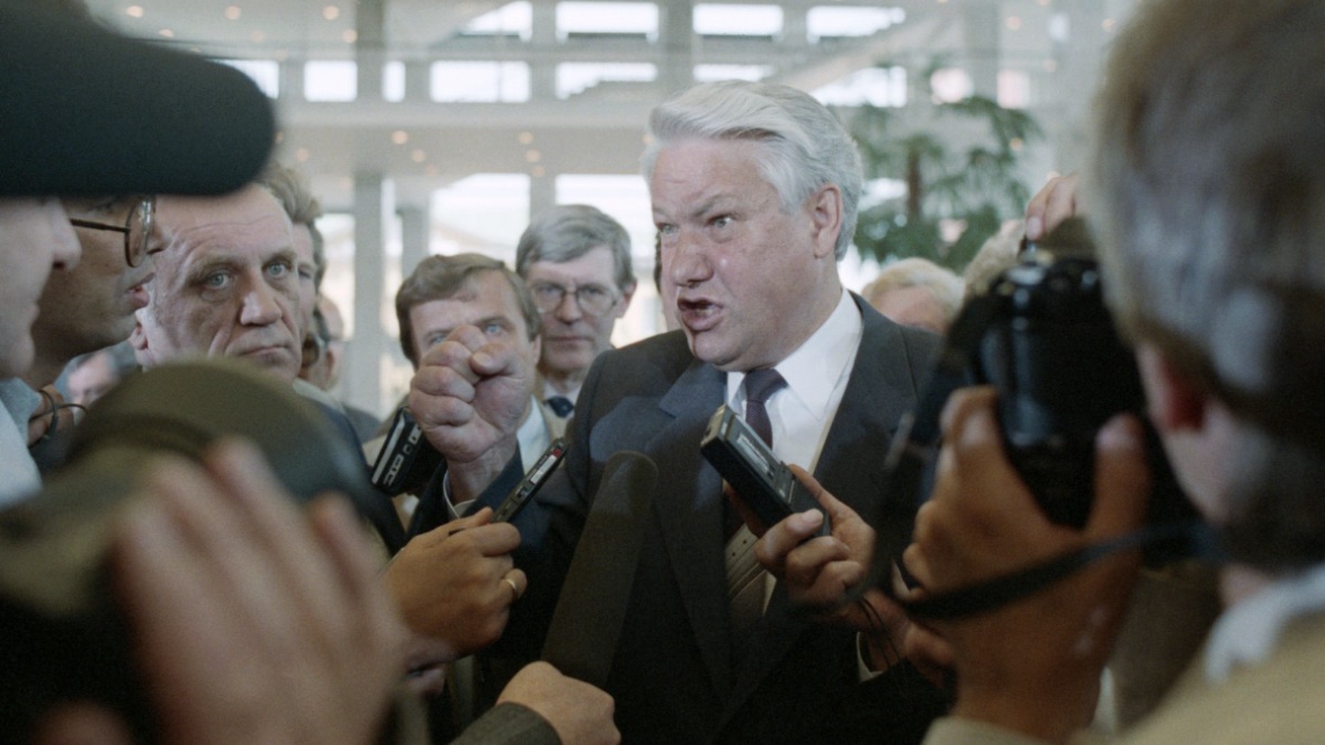 Грянул Боря: как неуживчивость сделала Ельцина политиком