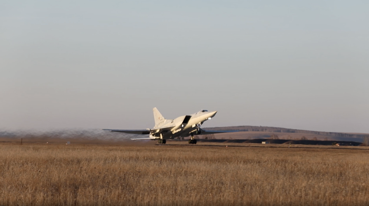 «РВ»: российские самолёты Ту-22 и Ту-95 нанесли удары по целям в ряде районов Украины