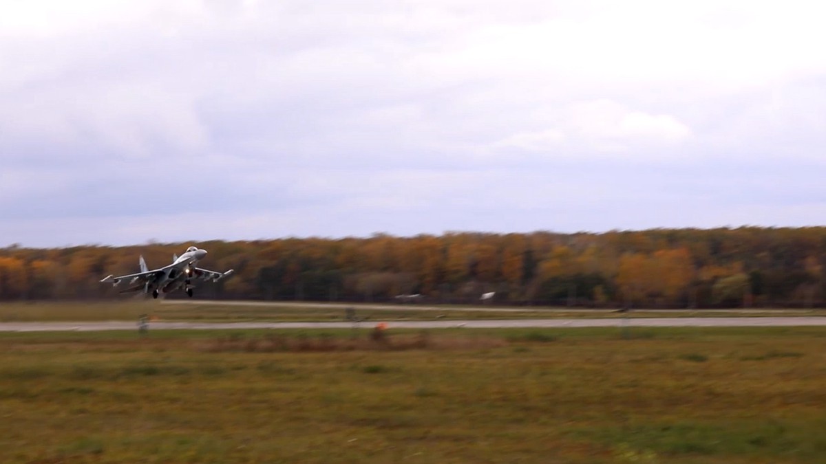 MWM: Россия уничтожает остатки украинской авиации самолётами А-50У