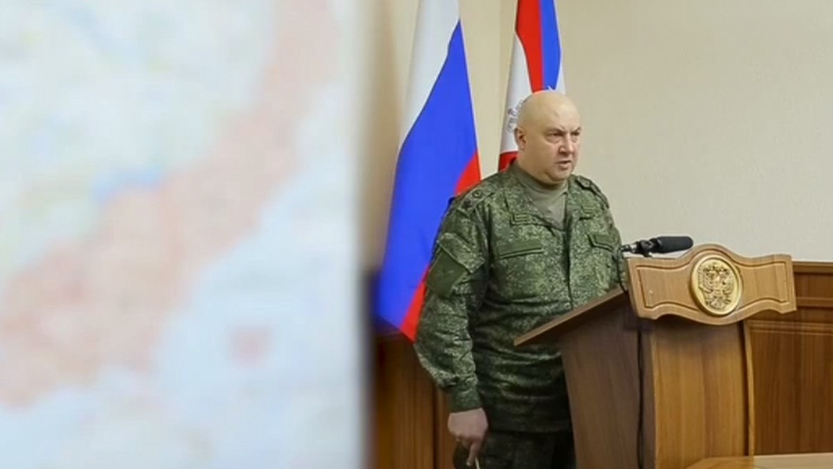 FT: из-за действий Суровикина у ВСУ снизились шансы на успешное наступление на Южном направлении