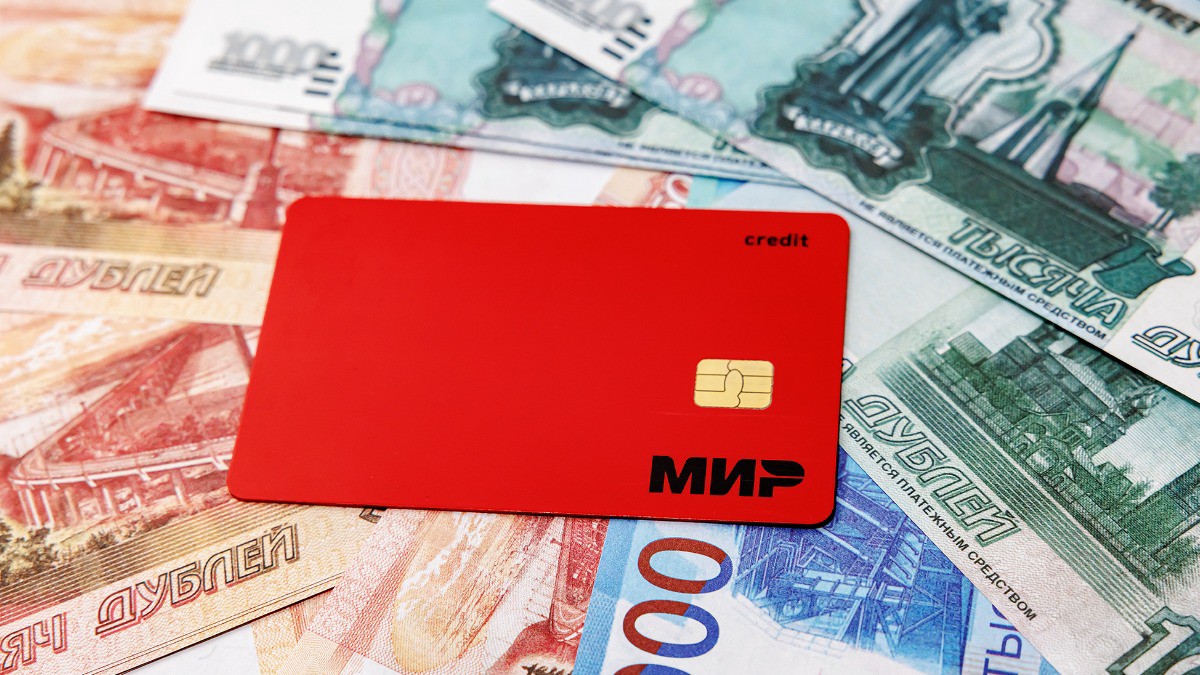 Правила выплаты премий и 13-й зарплаты изменились