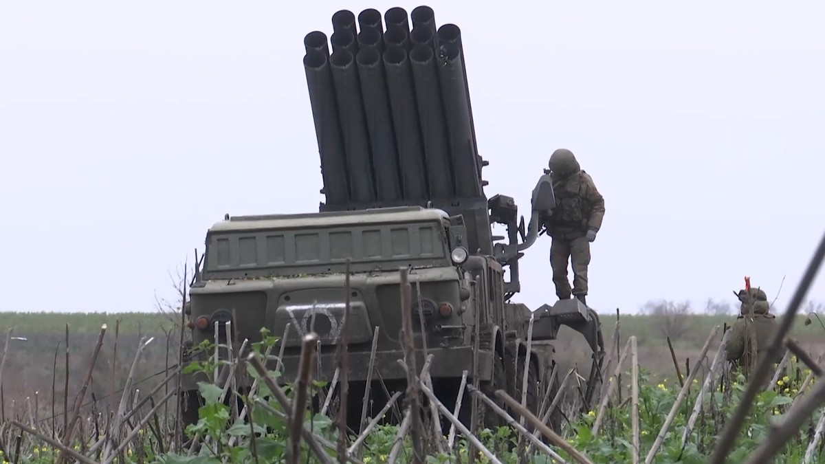 Российские военные уничтожили до 1400 украинских военных в битве за Павловку