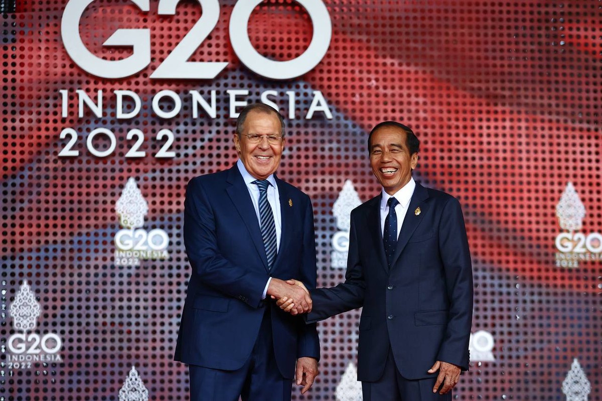Сергей Лавров прибыл на место проведения саммита G20 на Бали