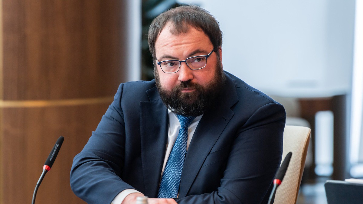 «Википедию» заменит портал «Знание»
