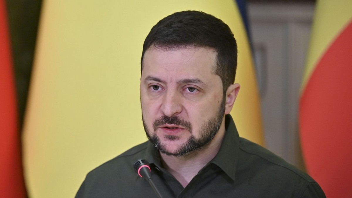 Зеленский заявил, что операция по «освобождению» Крыма «началась в головах людей»