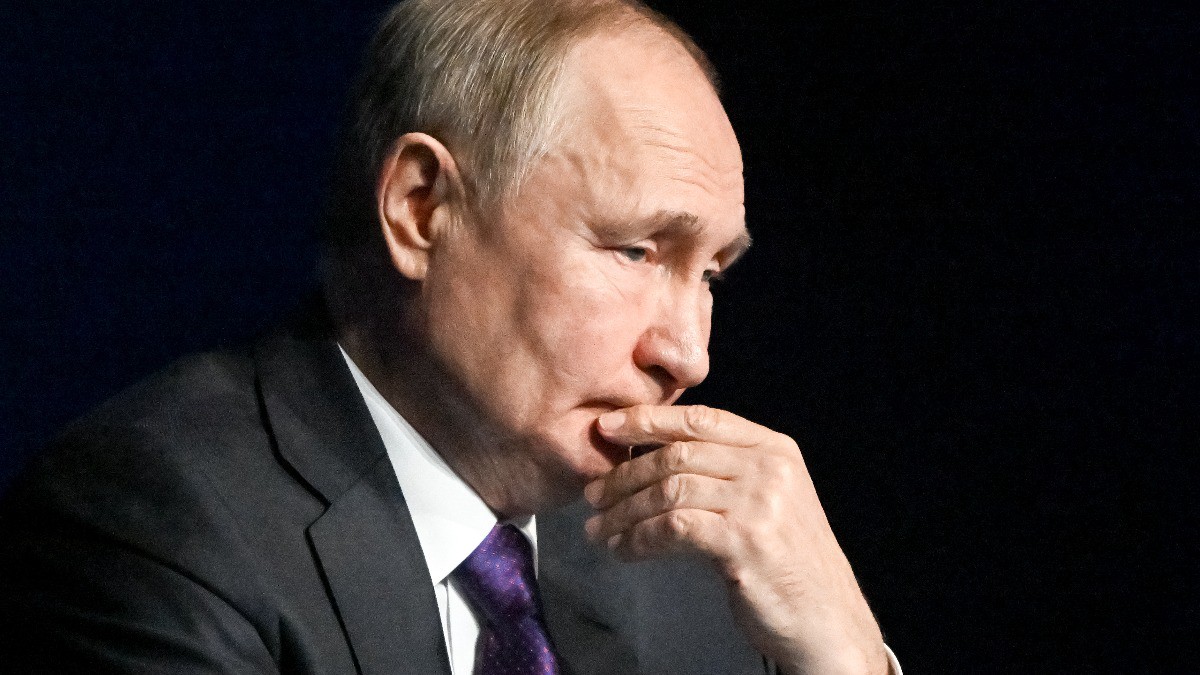 Путин напомнил о незыблемости прав граждан России