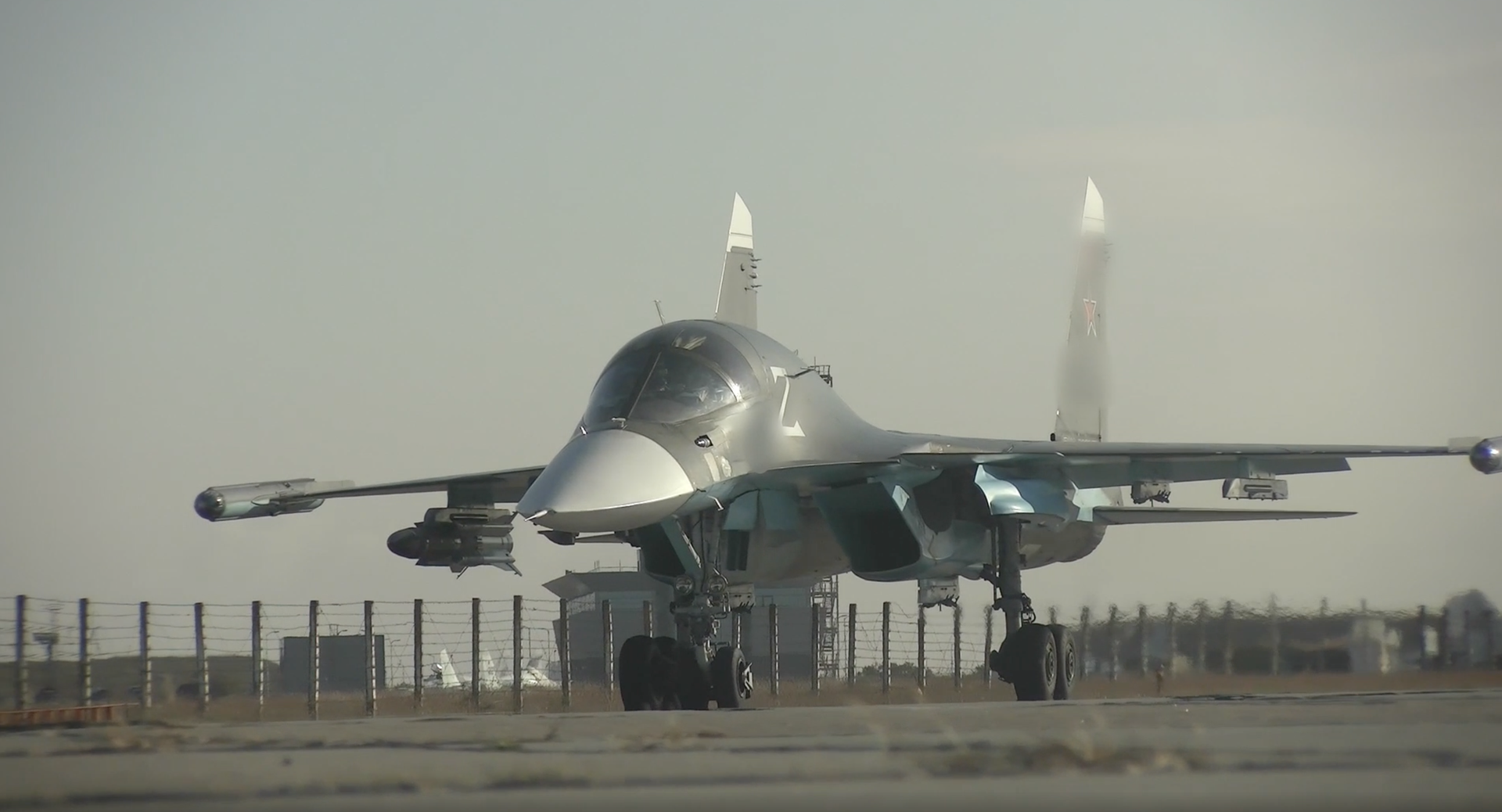 Су-34 ударили по «опорнику» и живой силе ВСУ бомбами ФАБ-500 на Красно-Лиманском направлении
