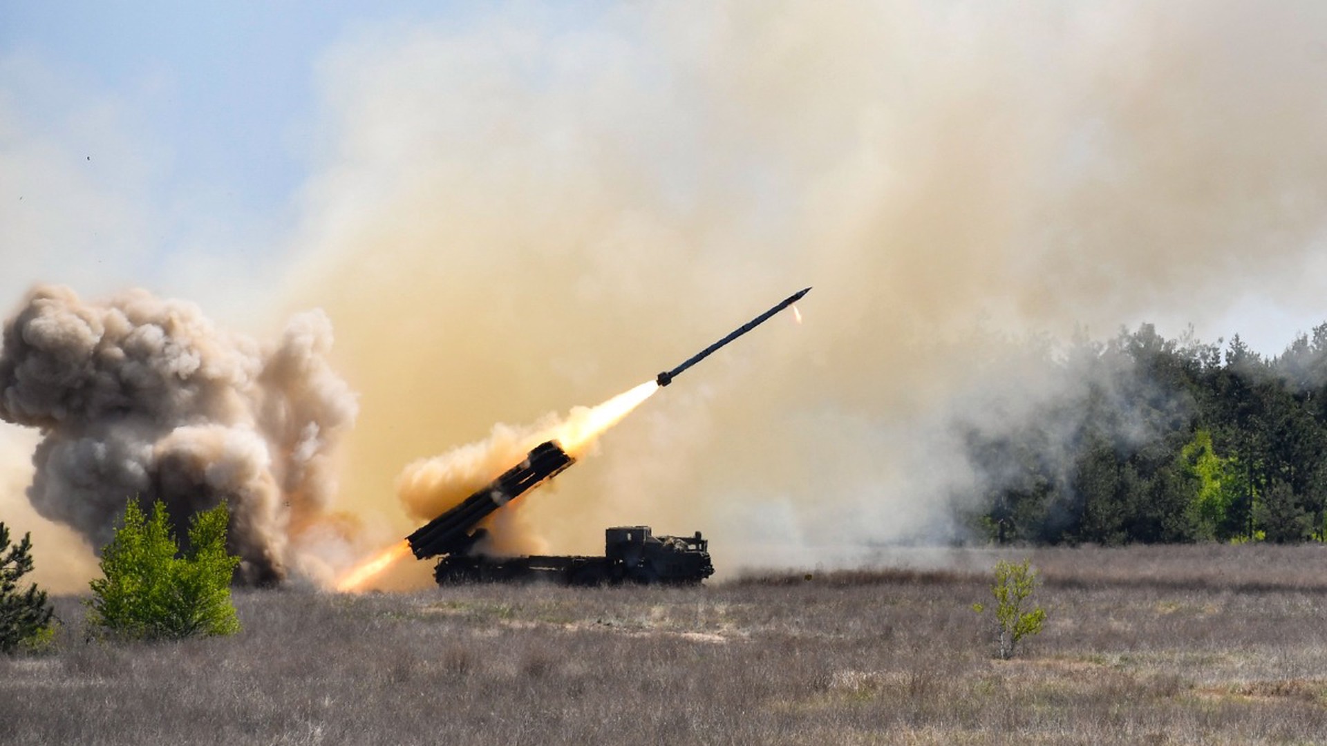 МО РФ: силы ПВО уничтожили над Белгородской областью десять ракет РСЗО «Ольха»