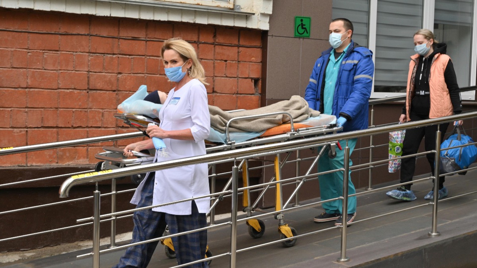 В Москве умерла одна из пострадавших в стрельбе в ижевской школе 