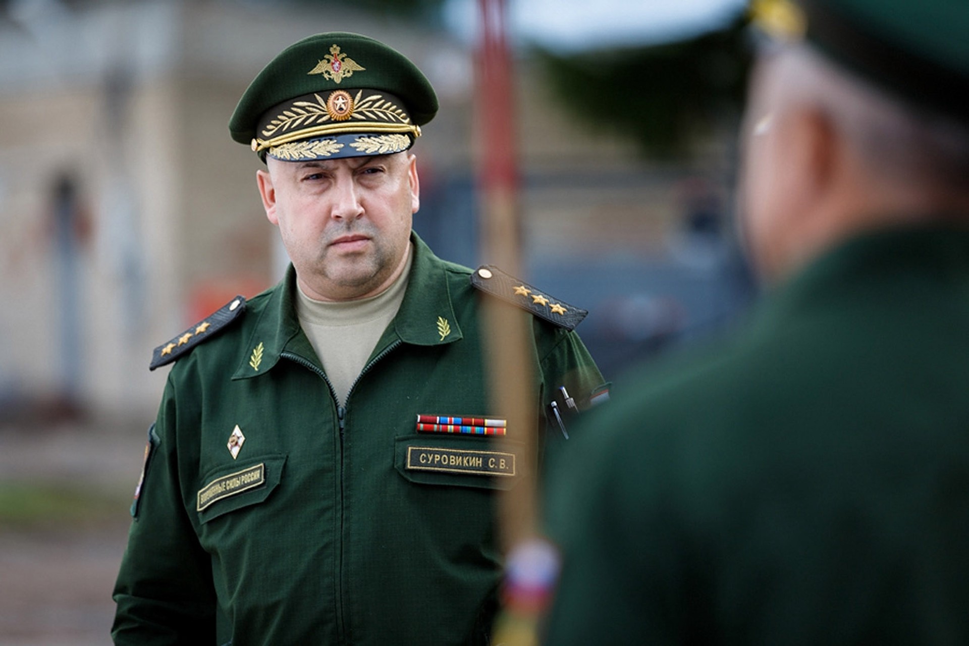  Генерала Сергея Суровикина освободили от должности