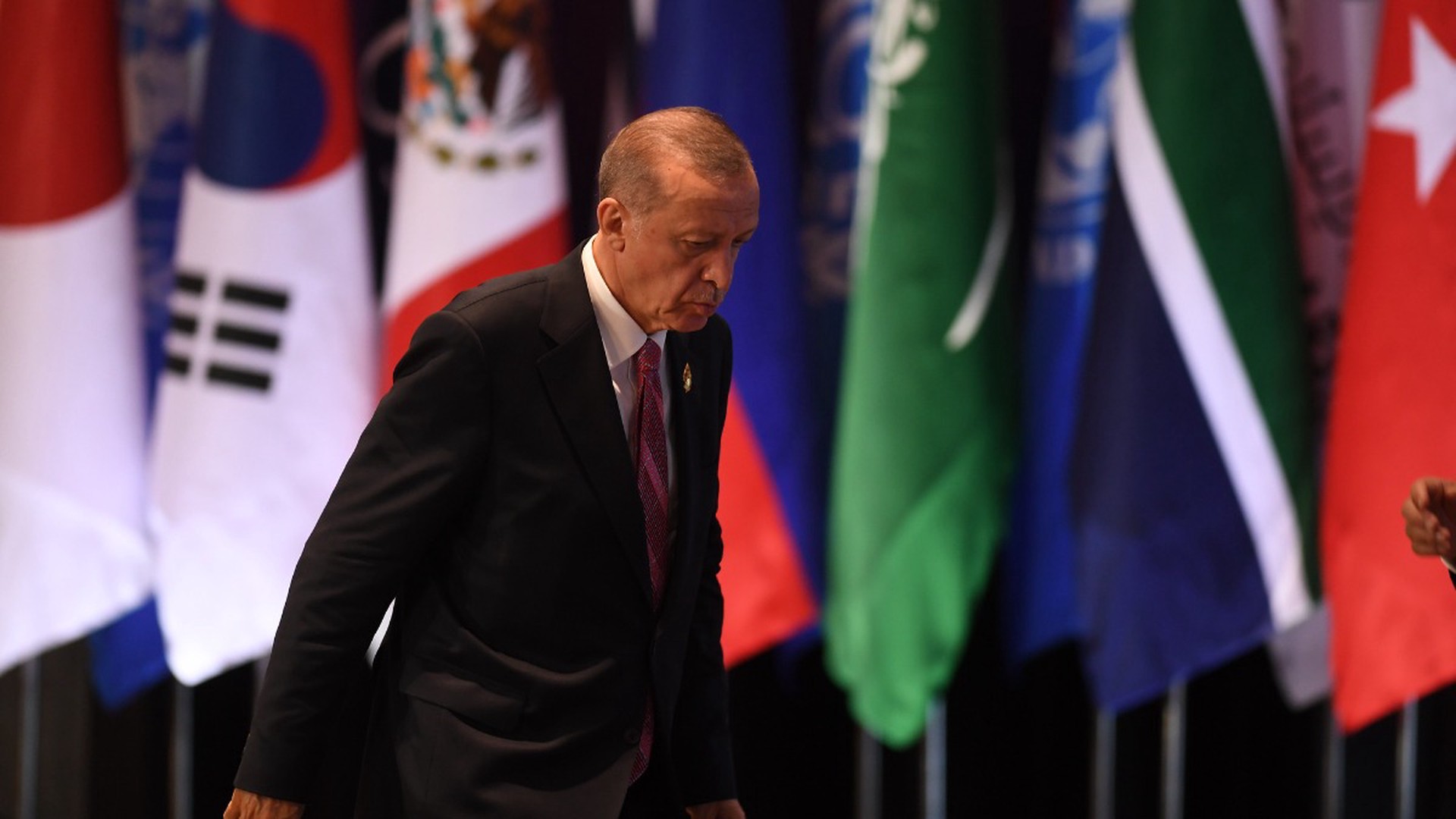Эрдоган принял присягу и официально вступил в должность президента Турции