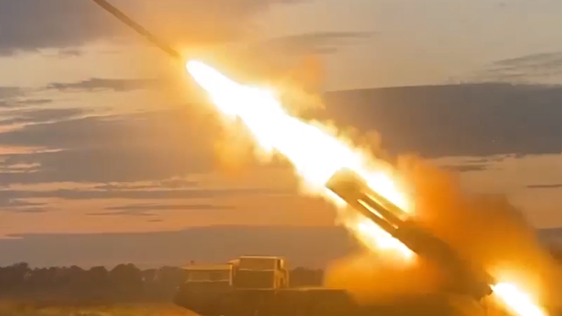 Минобороны: российские военные уничтожили в Харькове склад ракетно-артиллерийского вооружения ВСУ