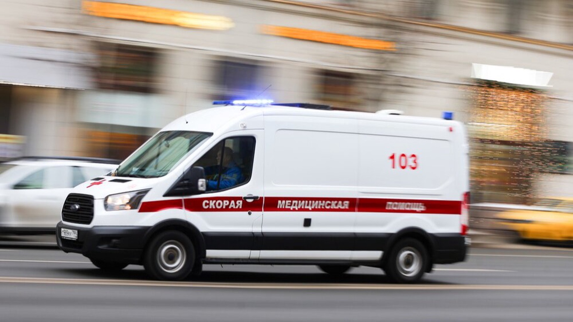 Пять человек пострадали в ДТП на 1-й Тверской-Ямской улице в центре Москвы